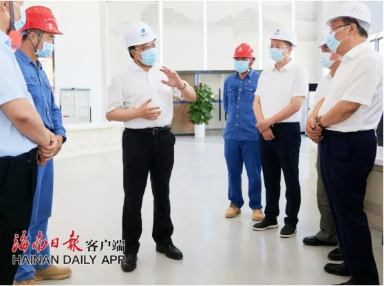 歡迎海南省省委常委，省委副書記，省長馮飛蒞臨馳大幕墻公司承接的洋浦華能幕墻項目視察